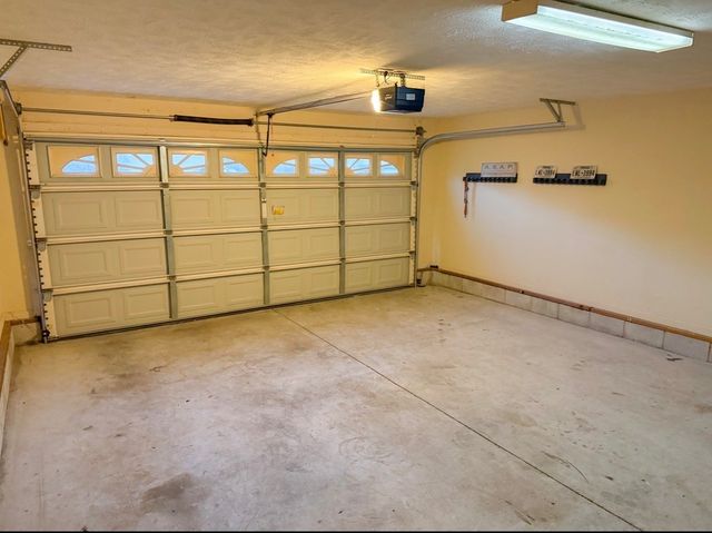 1232 Canyon Ridge Ct, Antioch, TN 37013