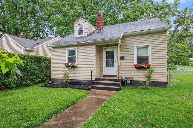 192 Bonesteel Street, Greece, NY 14616