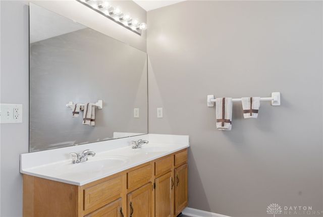 2965 Calusa Drive, Hamilton, OH 45011