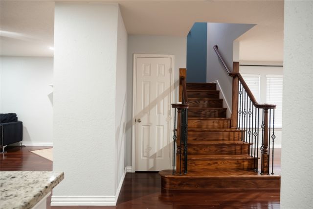 5440 Kleberg Drive, Grand Prairie, TX 75052