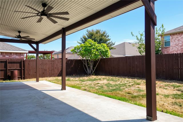 5440 Kleberg Drive, Grand Prairie, TX 75052