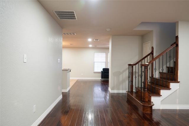 5440 Kleberg Drive, Grand Prairie, TX 75052