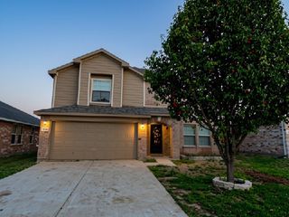 5440 Kleberg Drive, Grand Prairie, TX 75052
