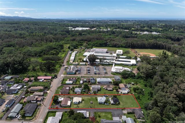 215 Rose Street, Wahiawa, HI 96786