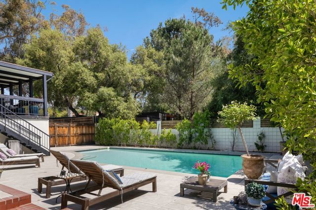 690 Westgate Street, Pasadena, CA 91103