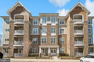 17 CLAY LODGE LN #103, Catonsville, MD 21228