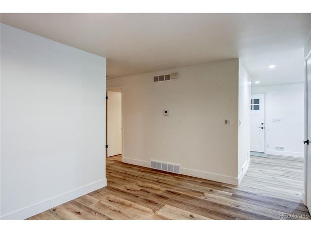 6625 S Sherman St, Centennial, CO 80121