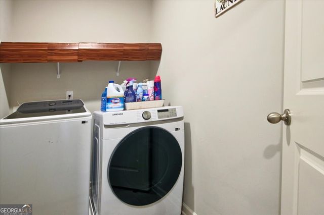 159 Azalea Bloom Drive, Loganville, GA 30052