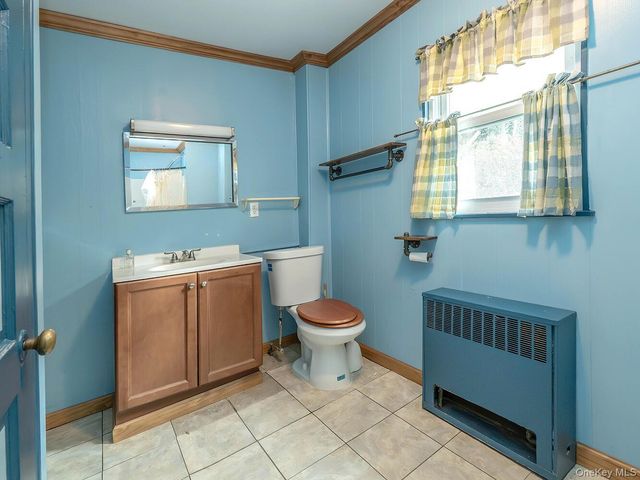 61 The Boulevard, Sea Cliff, NY 11579