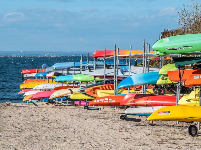 61 The Boulevard, Sea Cliff, NY 11579