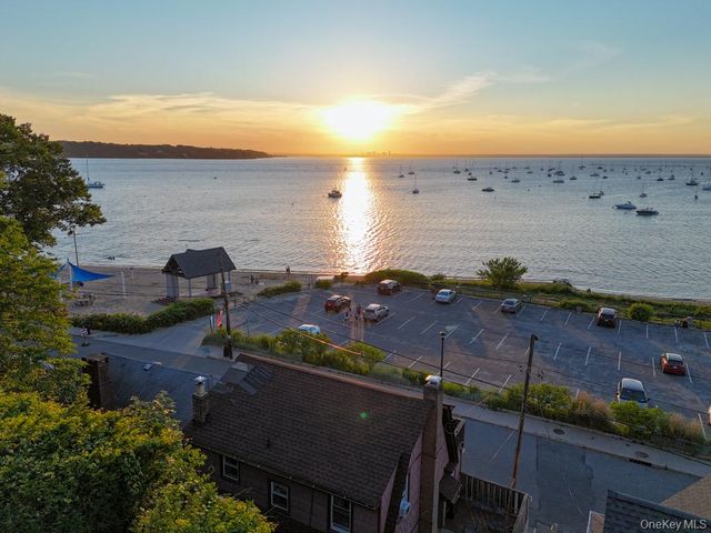 61 The Boulevard, Sea Cliff, NY 11579