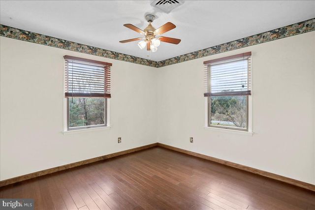 1716 RIDGEWAY RD, Front Royal, VA 22630