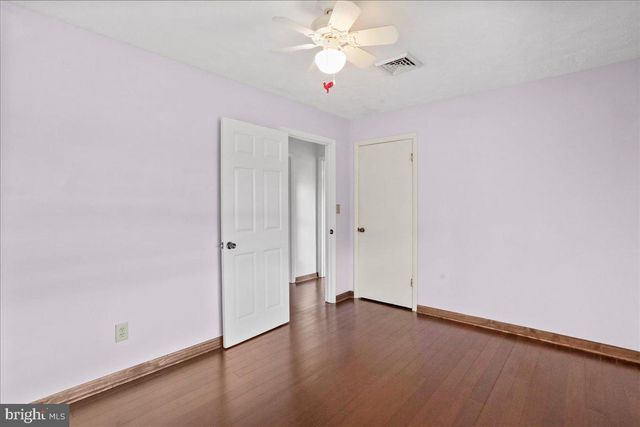 1716 RIDGEWAY RD, Front Royal, VA 22630