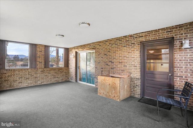 1716 RIDGEWAY RD, Front Royal, VA 22630