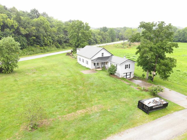 63 Augusta Drive, Cynthiana, KY 41031