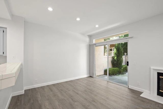 7274 Shoreline Dr 117, San Diego, CA 92122