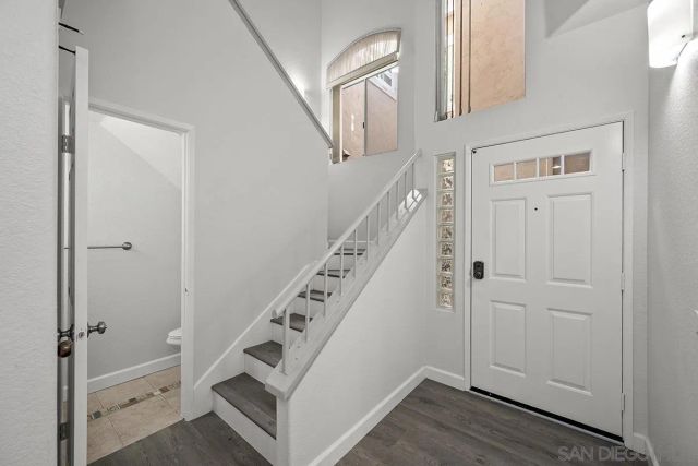 7274 Shoreline Dr 117, San Diego, CA 92122