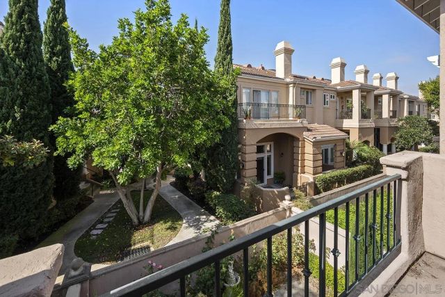 7274 Shoreline Dr 117, San Diego, CA 92122