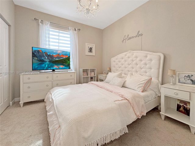 14813 SW 183rd Ter 14813, Miami, FL 33187