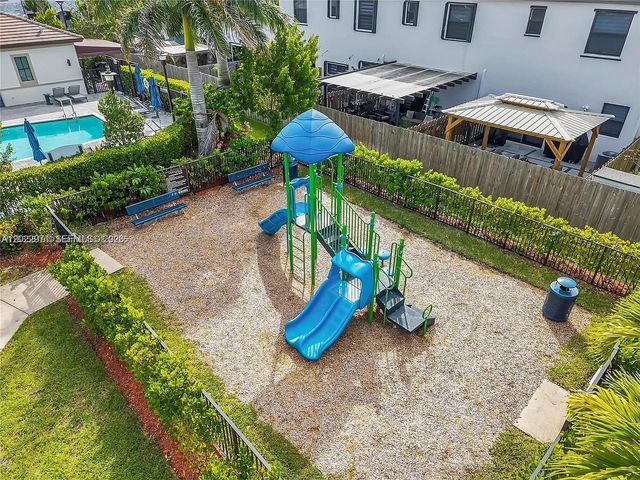14813 SW 183rd Ter 14813, Miami, FL 33187