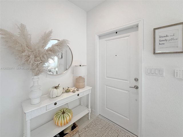 14813 SW 183rd Ter 14813, Miami, FL 33187