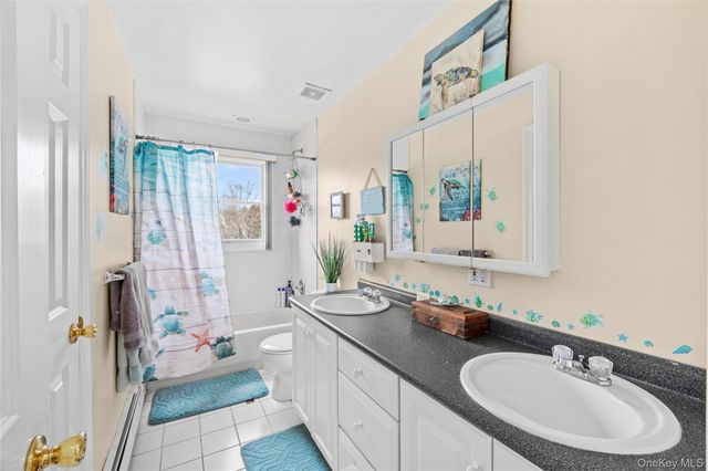 107A Ocean Avenue, Center Moriches, NY 11934