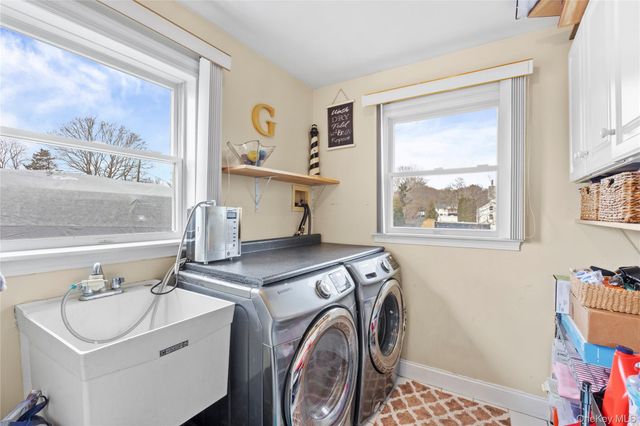 107A Ocean Avenue, Center Moriches, NY 11934