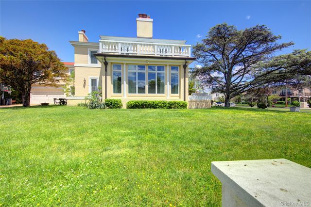 159 Magnolia Boulevard, Long Beach, NY 11561