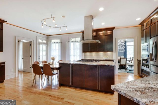 2041 Lakewood Manor Drive, Watkinsville, GA 30677