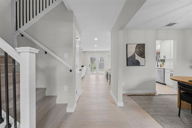 2817 Norfolk DR, Austin, TX 78745