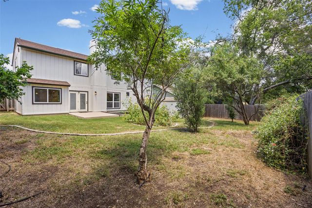 2817 Norfolk DR, Austin, TX 78745