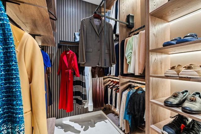 39 Stoney Drive, Palm Beach Gardens, FL 33410