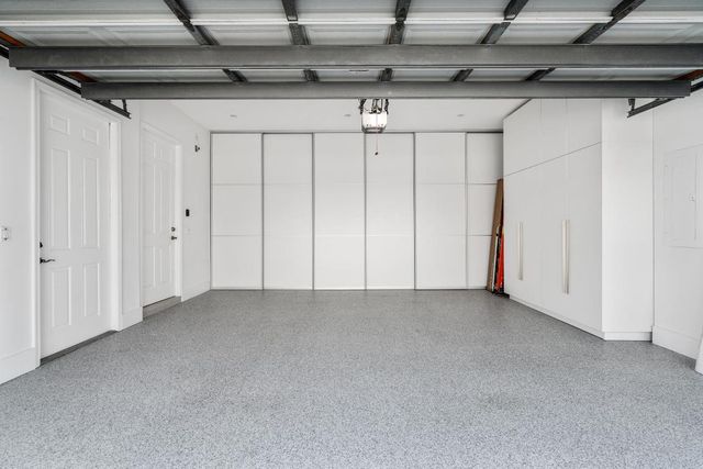 39 Stoney Drive, Palm Beach Gardens, FL 33410