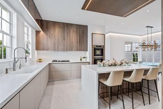 39 Stoney Drive, Palm Beach Gardens, FL 33410