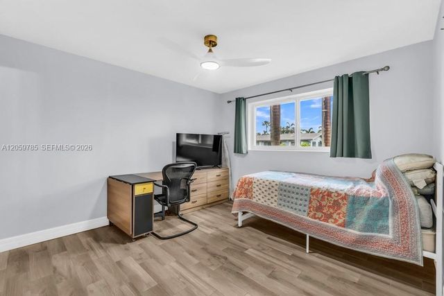 200 SW 16 Street, Pompano Beach, FL 33060