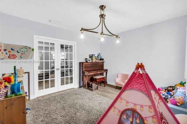 200 SW 16 Street, Pompano Beach, FL 33060