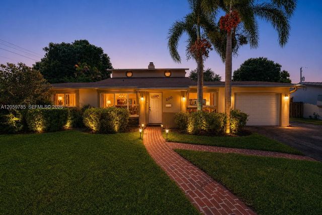 200 SW 16 Street, Pompano Beach, FL 33060