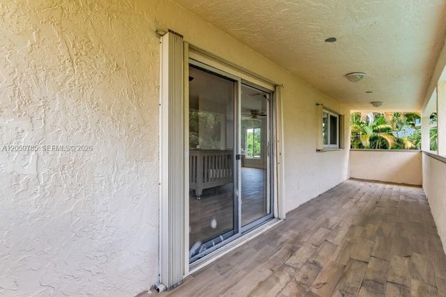 200 SW 16 Street, Pompano Beach, FL 33060
