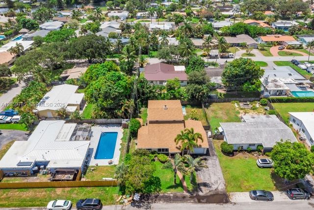 200 SW 16 Street, Pompano Beach, FL 33060