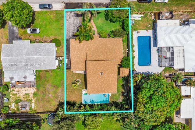 200 SW 16 Street, Pompano Beach, FL 33060