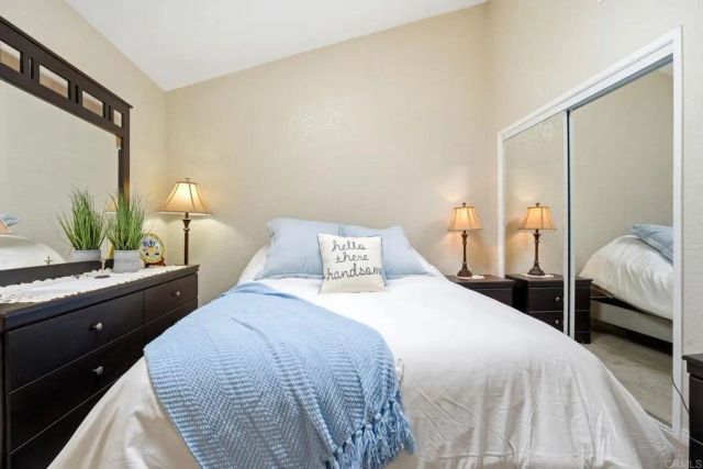 3655 Vista Campana North 9, Oceanside, CA 92057