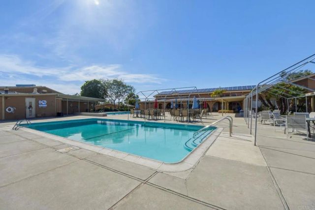 3655 Vista Campana North 9, Oceanside, CA 92057