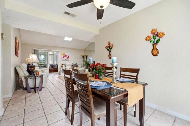 3655 Vista Campana North 9, Oceanside, CA 92057