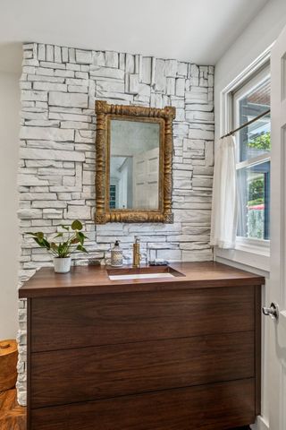 915 Overton Lea Rd, Nashville, TN 37220