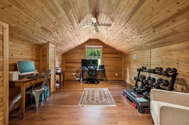 915 Overton Lea Rd, Nashville, TN 37220