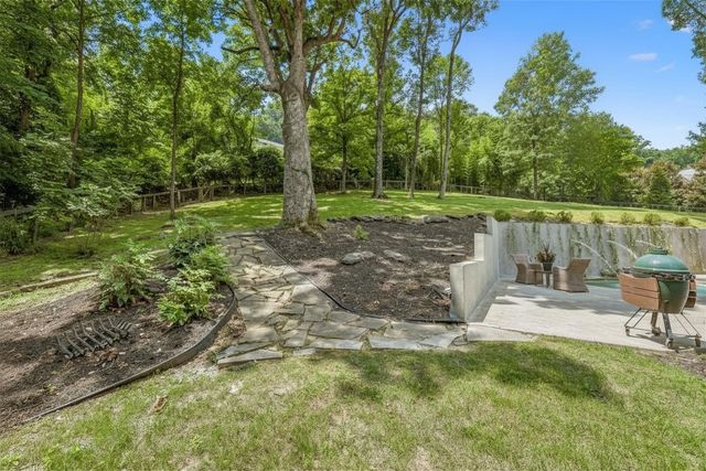 915 Overton Lea Rd, Nashville, TN 37220