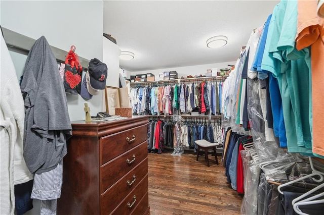 10340 S Hollis Lane, Olathe, KS 66061