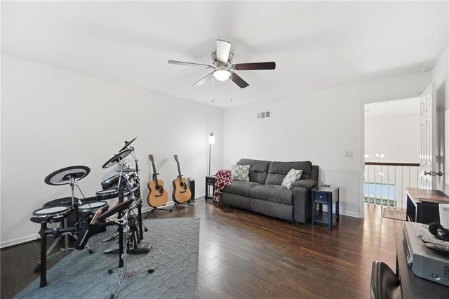 10340 S Hollis Lane, Olathe, KS 66061