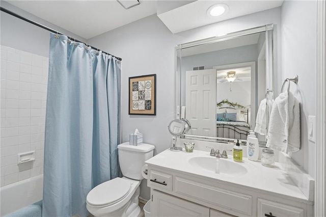 10340 S Hollis Lane, Olathe, KS 66061