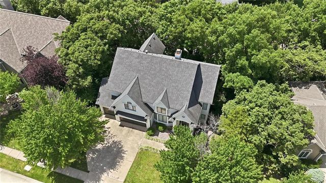 10340 S Hollis Lane, Olathe, KS 66061
